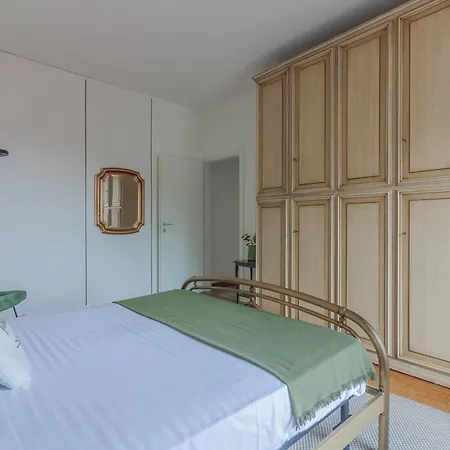 Casa Breggia Daire *