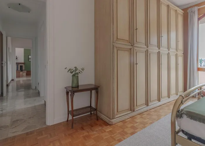 Casa Breggia Apartment *