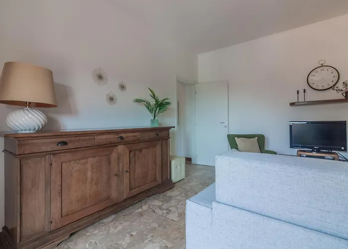 Casa Breggia Apartment *