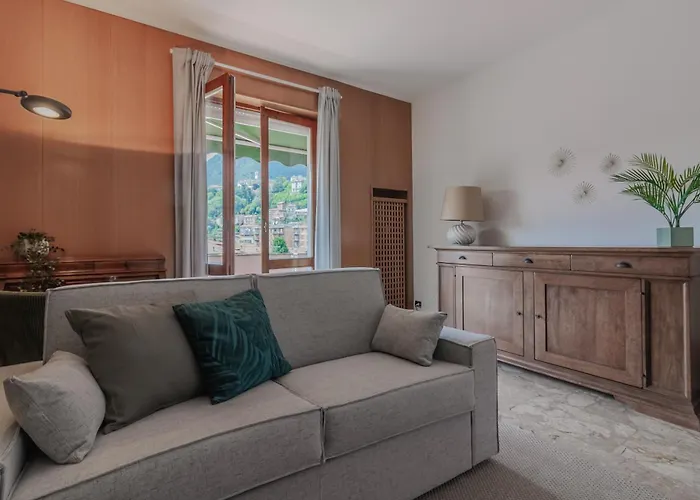 Casa Breggia Apartment *