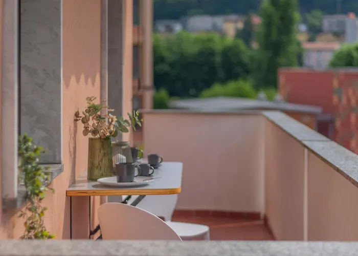 Casa Breggia * تْشيرنوبيو